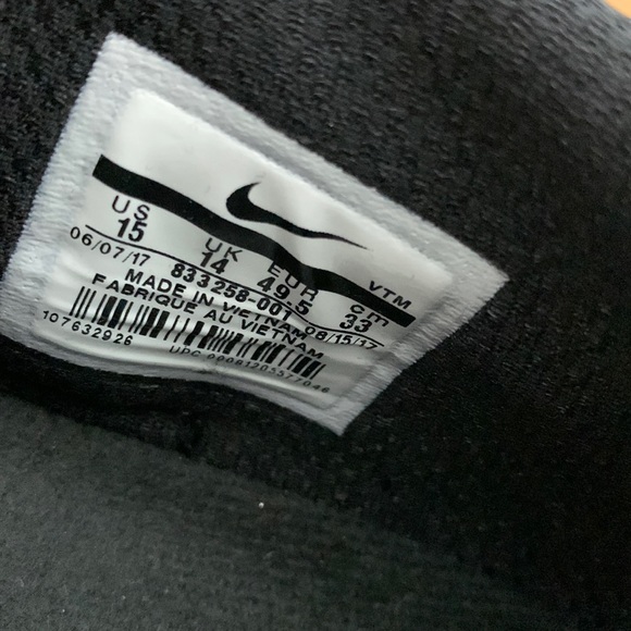 Nike Free Trainers - size 15 - Picture 9 of 9